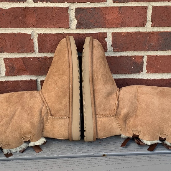 UGG Bailey Bow Tall II Boot - Picture 8 of 14